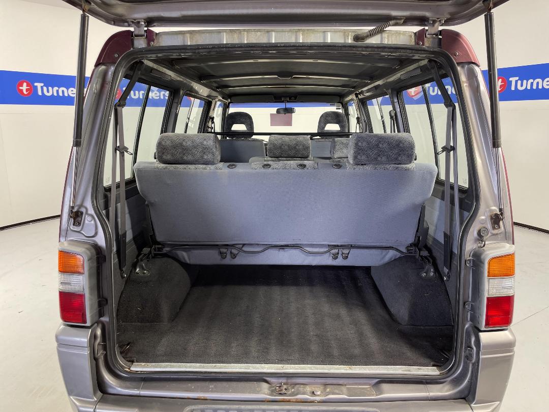 Photo '12' of Mitsubishi L300 SWB SP