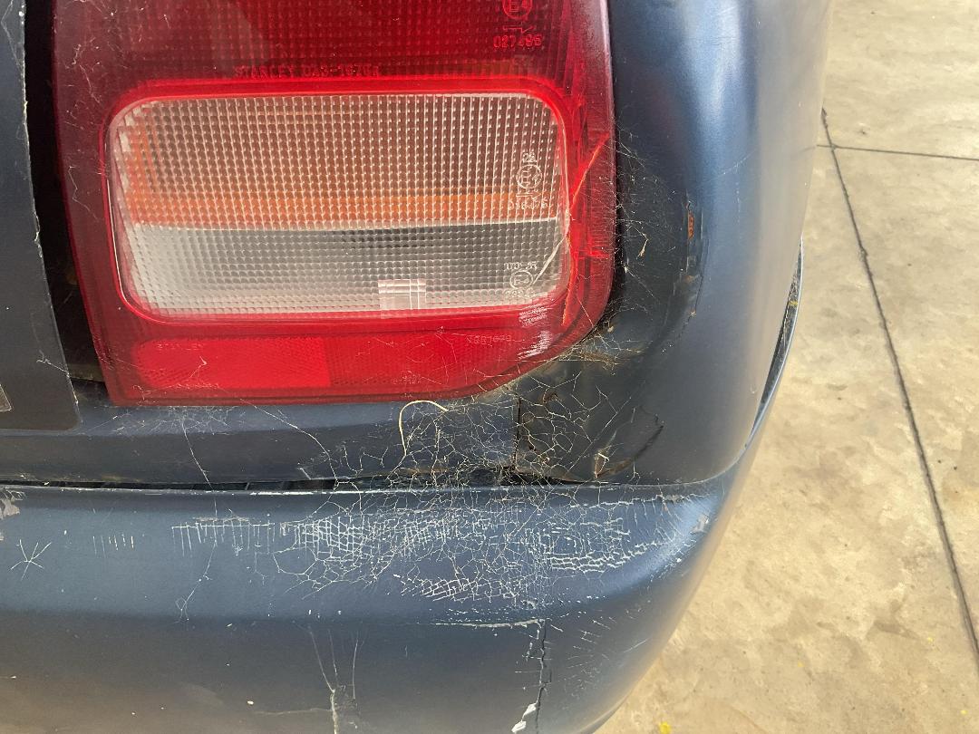 Photo '17' of Mitsubishi Mirage M