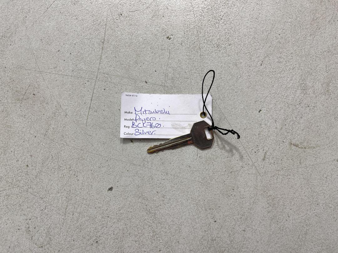 Photo '18' of Mitsubishi Pajero GDI Photo '18' of Mitsubishi Pajero GDI