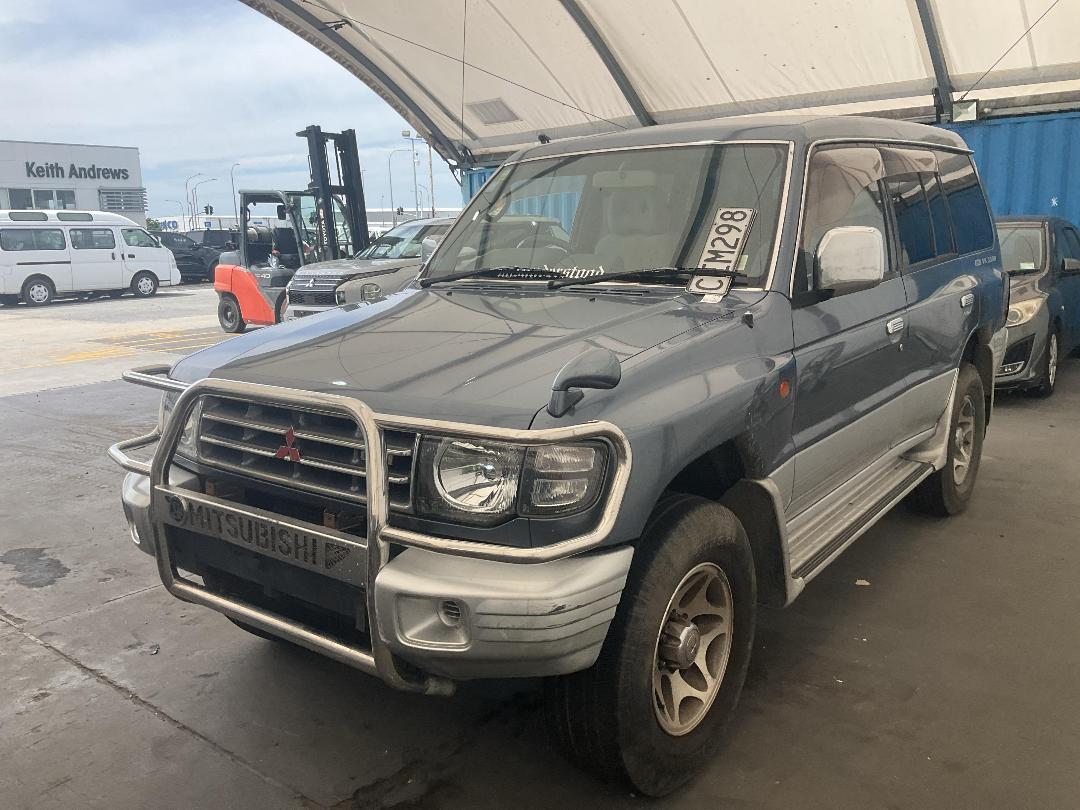 Photo '3' of Mitsubishi Pajero V6 3500 Photo '3' of Mitsubishi Pajero V6 3500