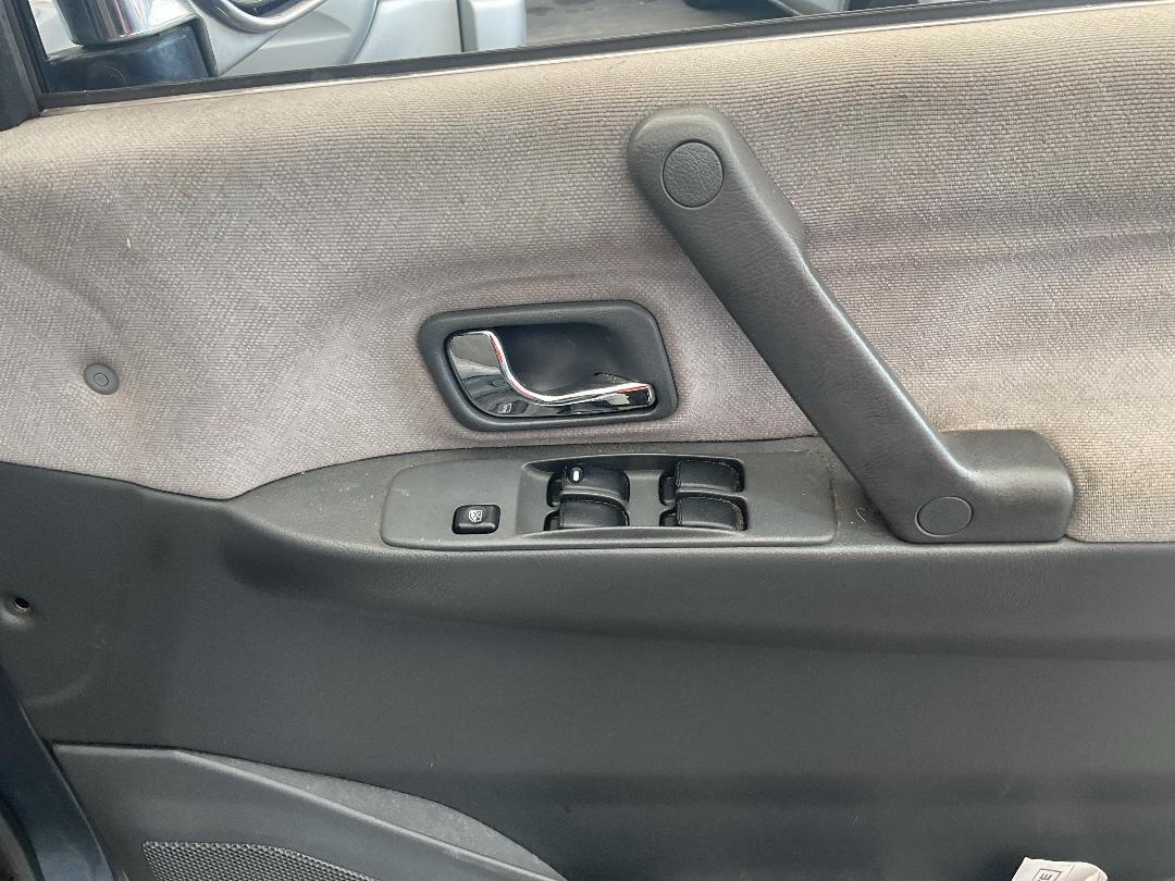 Photo '8' of Mitsubishi Pajero V6 3500 Photo '8' of Mitsubishi Pajero V6 3500