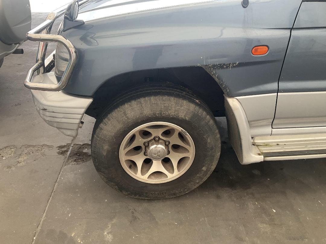 Photo '17' of Mitsubishi Pajero V6 3500 Photo '17' of Mitsubishi Pajero V6 3500