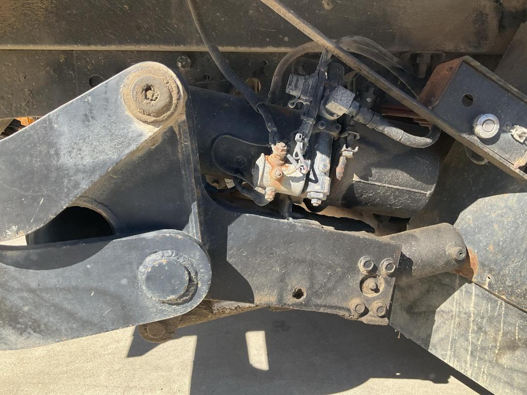 Photo '12' of Nissan Atlas AKR66 CREW CAB Flat Deck