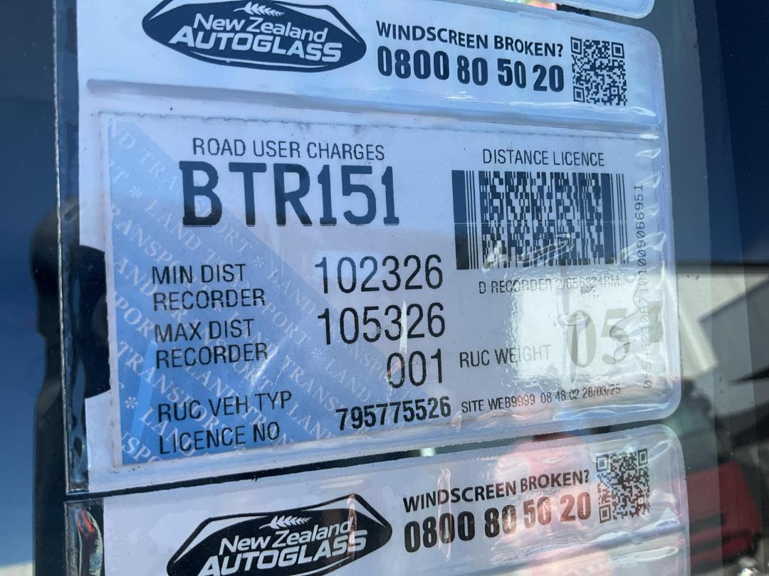 Photo '21' of Nissan Atlas AKR66 CREW CAB Flat Deck