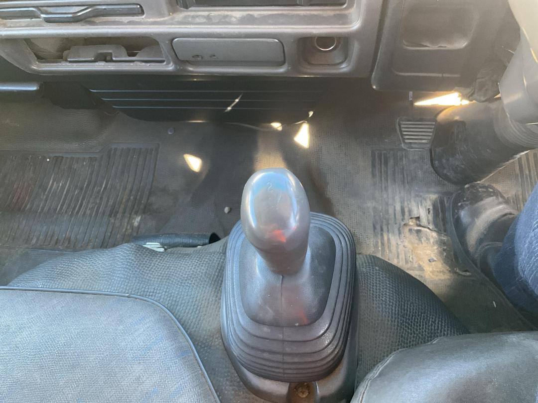 Photo '22' of Nissan Atlas AKR66 CREW CAB Flat Deck