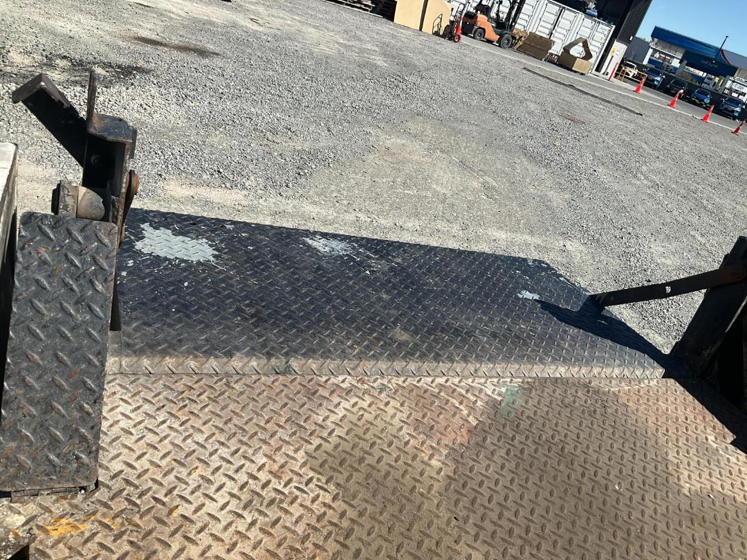 Photo '34' of Nissan Atlas AKR66 CREW CAB Flat Deck