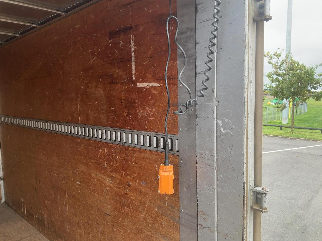 Photo '20' of Nissan Atlas Box Body