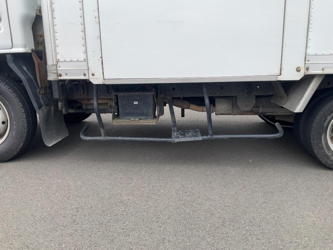 Photo '27' of Nissan Atlas Box Body