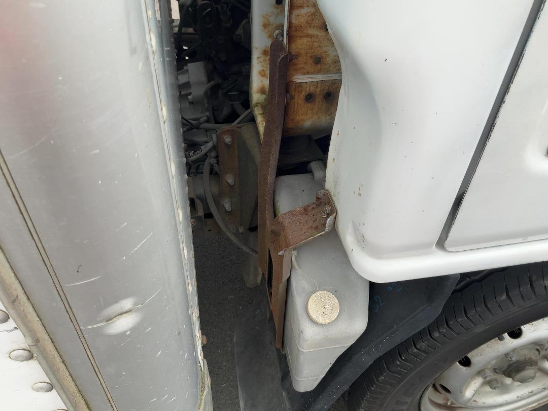 Photo '37' of Nissan Atlas Box Body