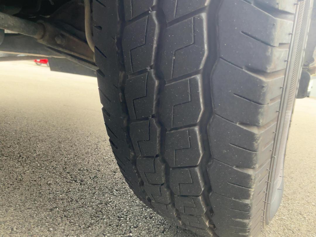 Photo '44' of Nissan Atlas Box Body