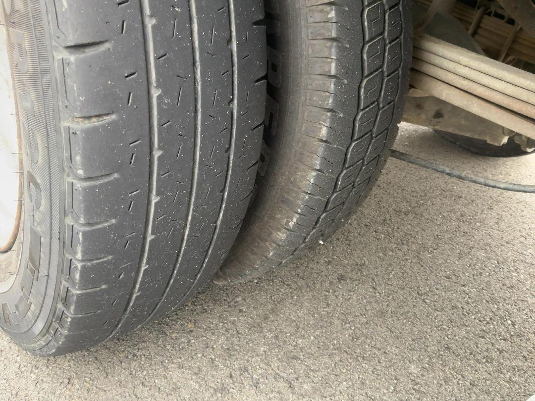 Photo '45' of Nissan Atlas Box Body