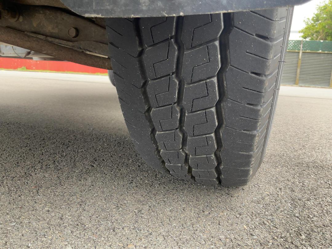 Photo '47' of Nissan Atlas Box Body