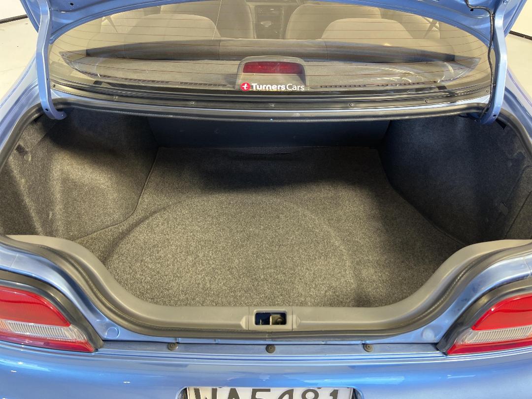 Photo '14' of Nissan Bluebird