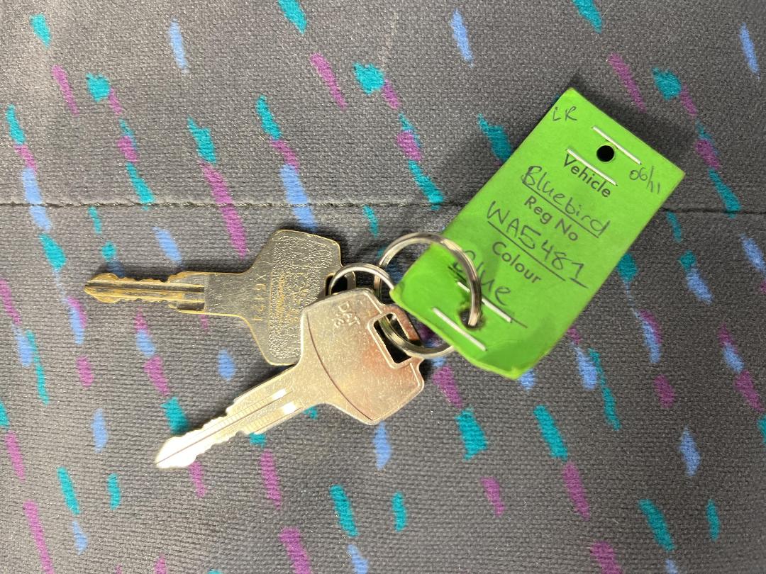 Photo '22' of Nissan Bluebird