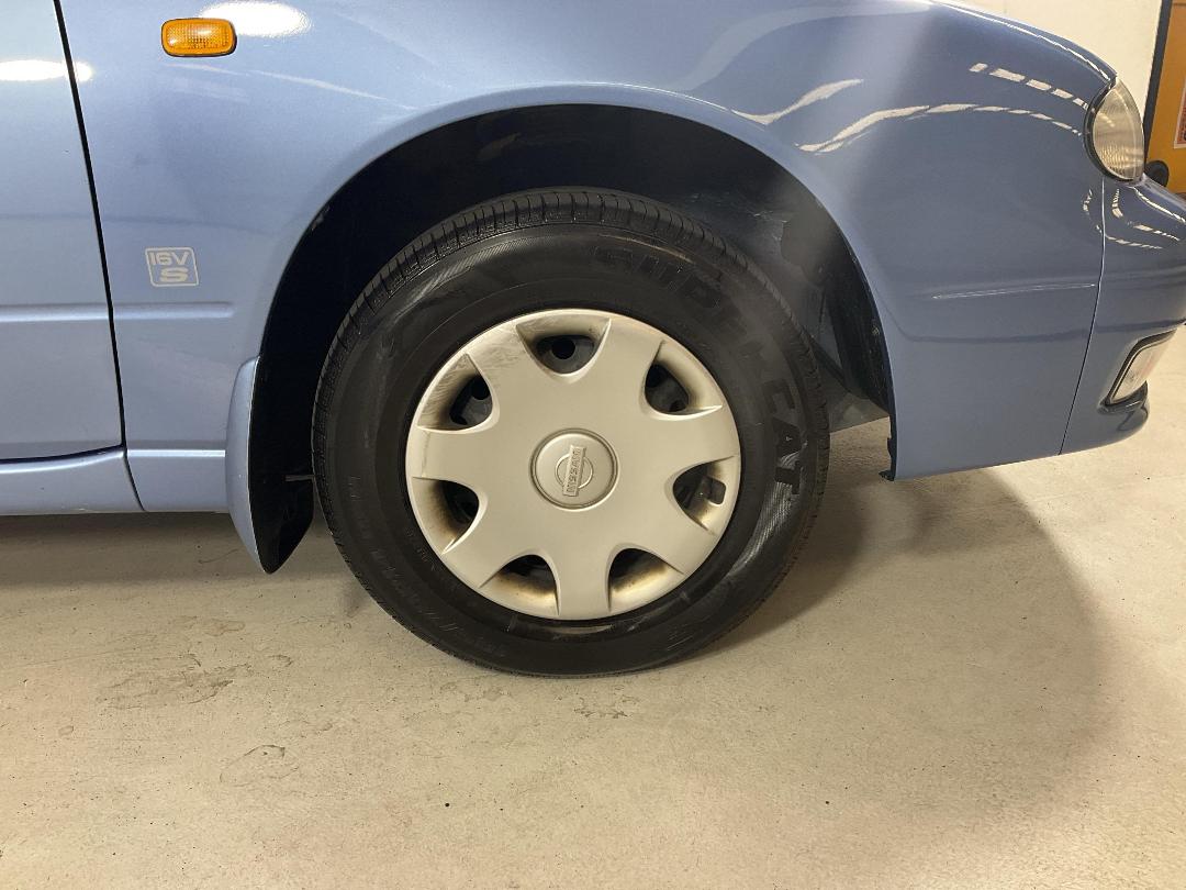 Photo '9' of Nissan Bluebird