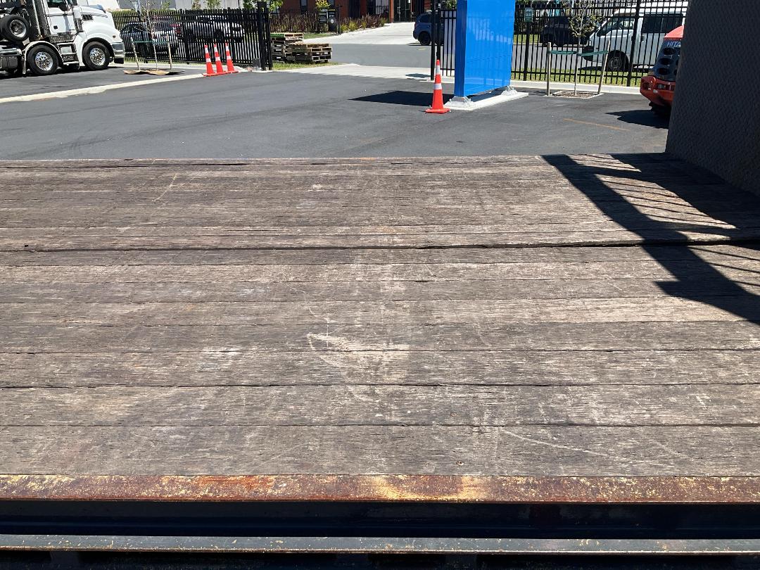 Photo '14' of Nissan DIESEL CG52 8X4 Flat Deck