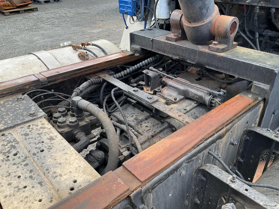 Photo '24' of Nissan Diesel CW380 MIKADO SWB 6X4 Tipper