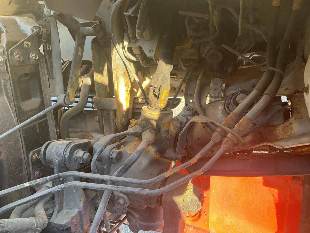 Photo '15' of Nissan Diesel CW380 Tanker Photo '15' of Nissan Diesel CW380 Tanker