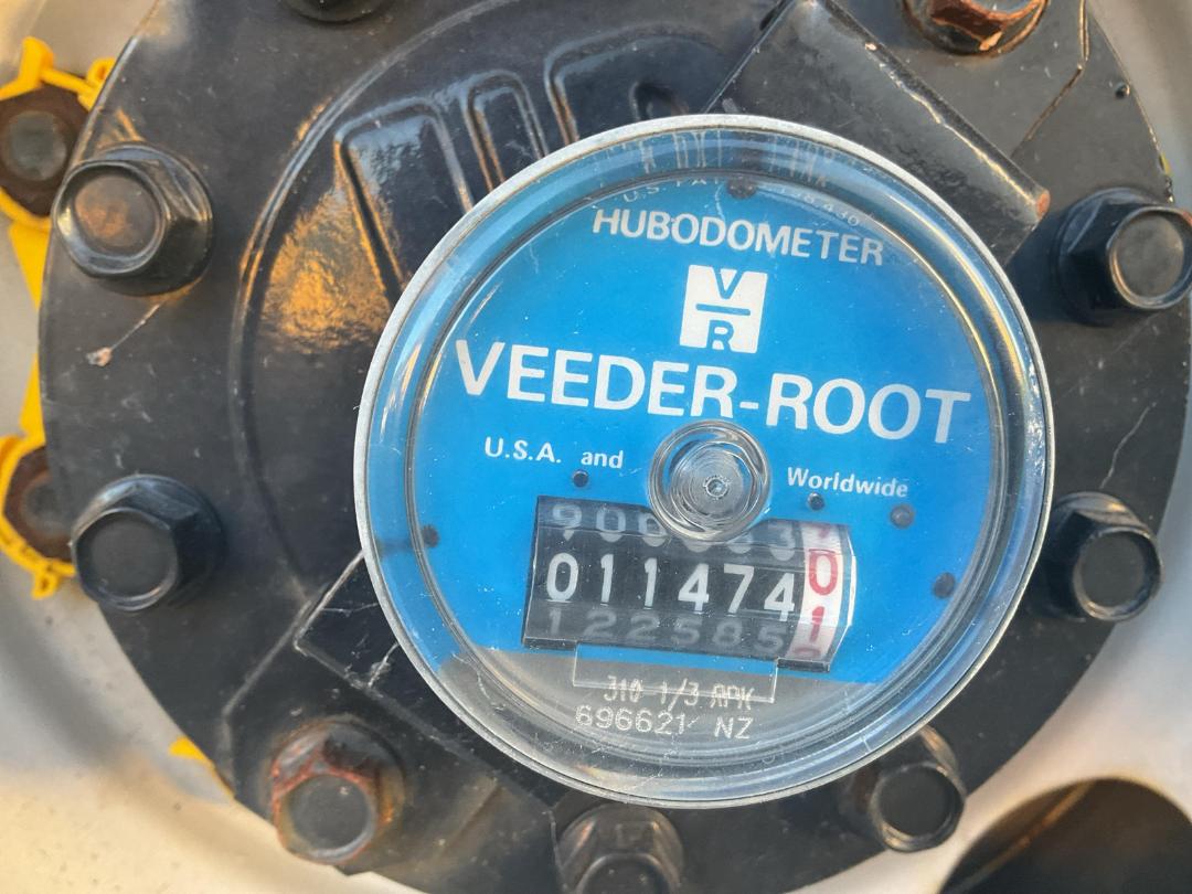 Photo '44' of Nissan Diesel CW380 Tanker Photo '44' of Nissan Diesel CW380 Tanker