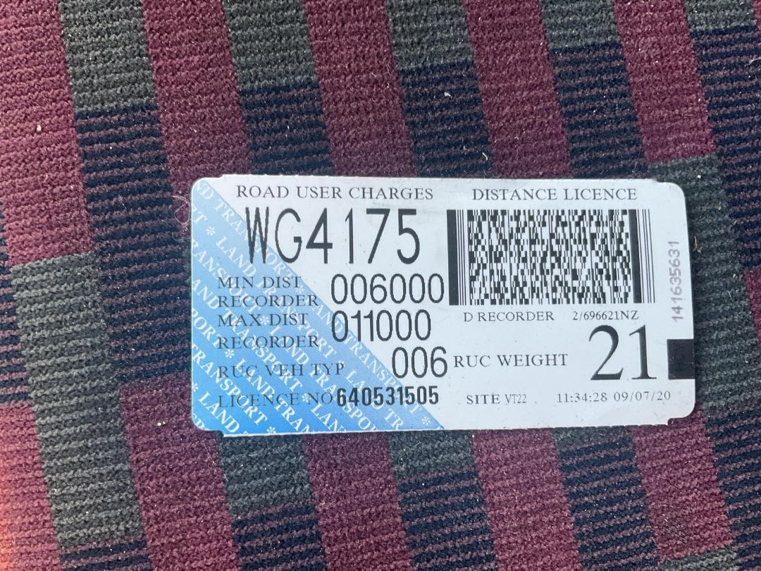 Photo '47' of Nissan Diesel CW380 Tanker Photo '47' of Nissan Diesel CW380 Tanker