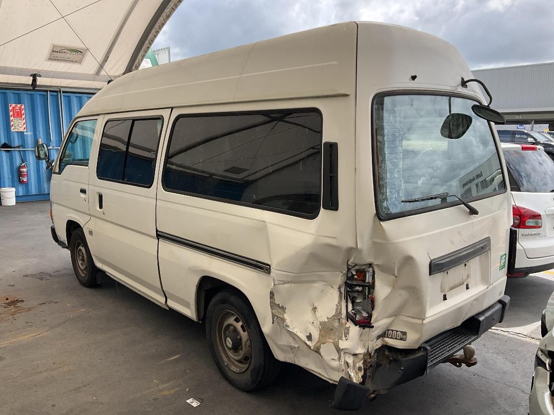 Photo '12' of Nissan Homy Photo '12' of Nissan Homy