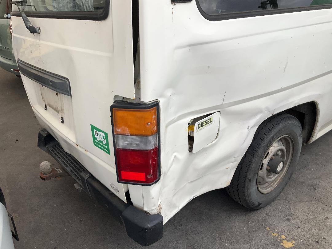 Photo '14' of Nissan Homy Photo '14' of Nissan Homy