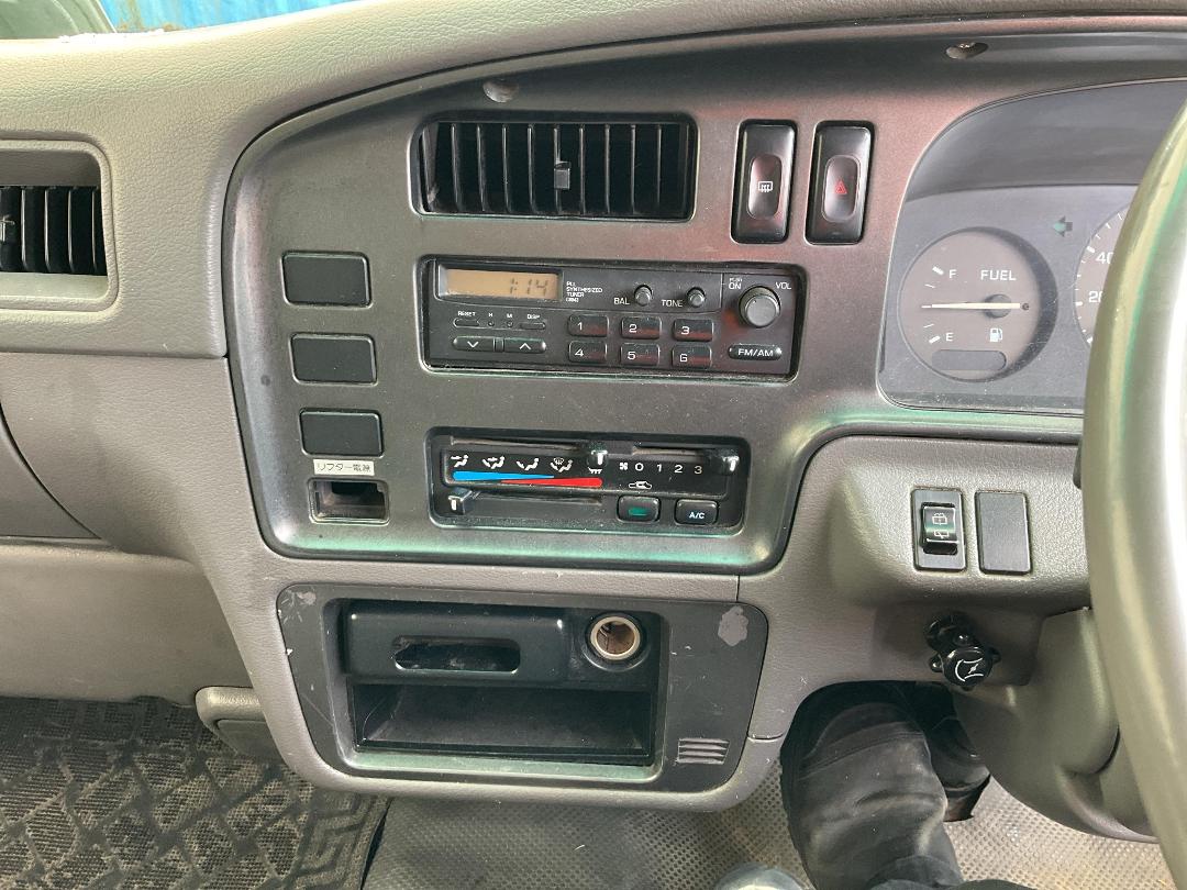 Photo '20' of Nissan Homy Photo '20' of Nissan Homy