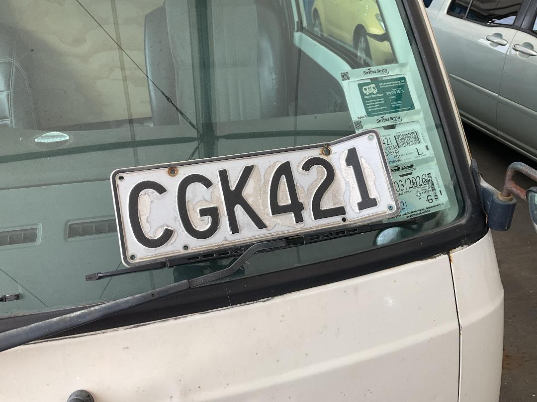 Photo '23' of Nissan Homy Photo '23' of Nissan Homy