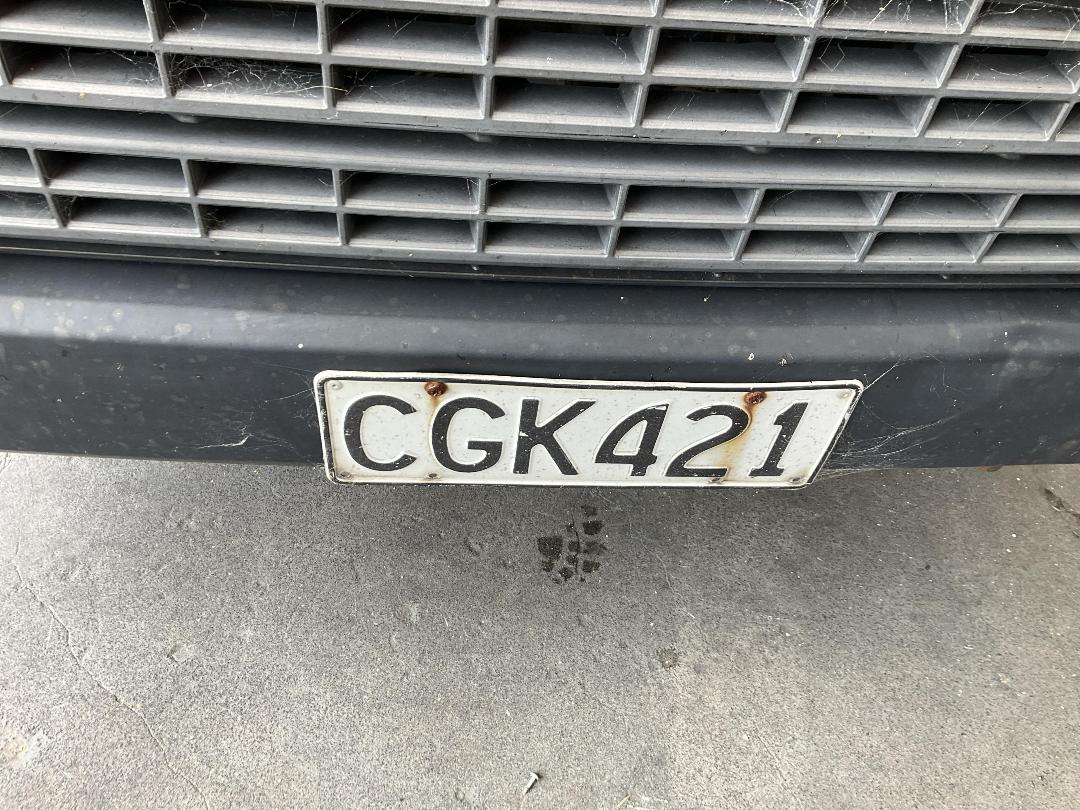 Photo '24' of Nissan Homy Photo '24' of Nissan Homy