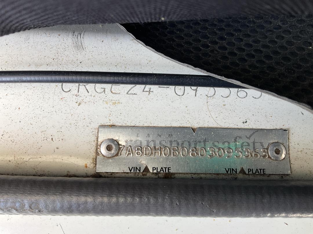 Photo '27' of Nissan Homy Photo '27' of Nissan Homy