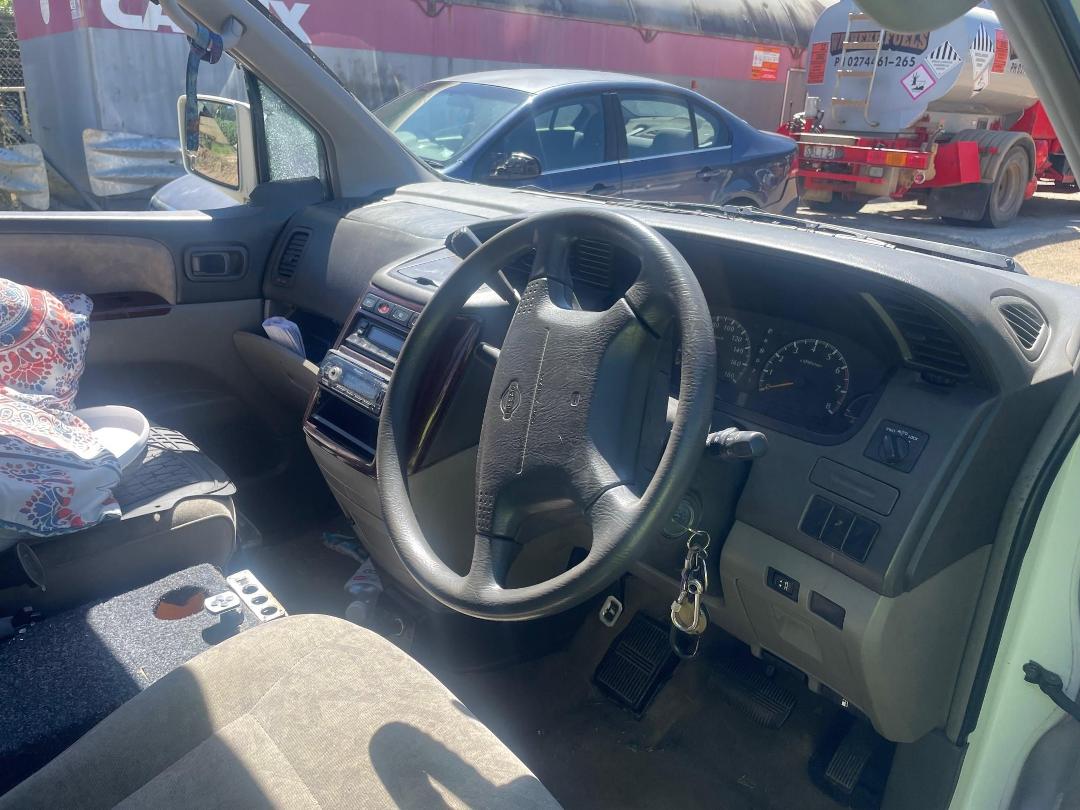 Photo '3' of Nissan Homy Elgrand