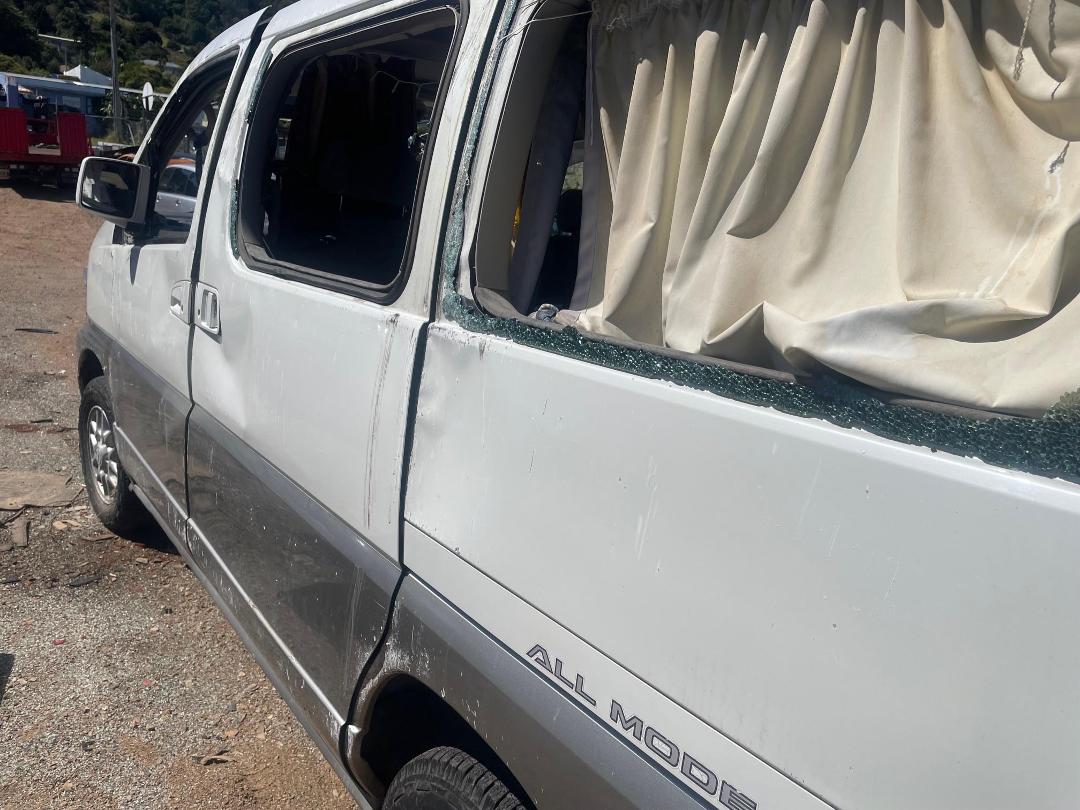 Photo '7' of Nissan Homy Elgrand