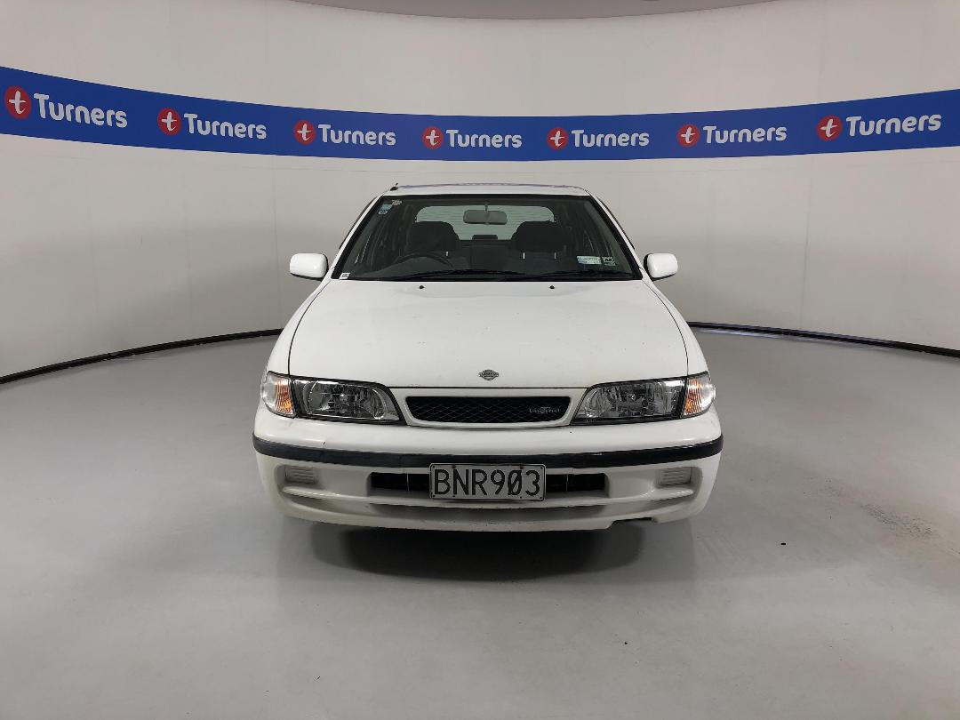 Photo '2' of Nissan Lucino