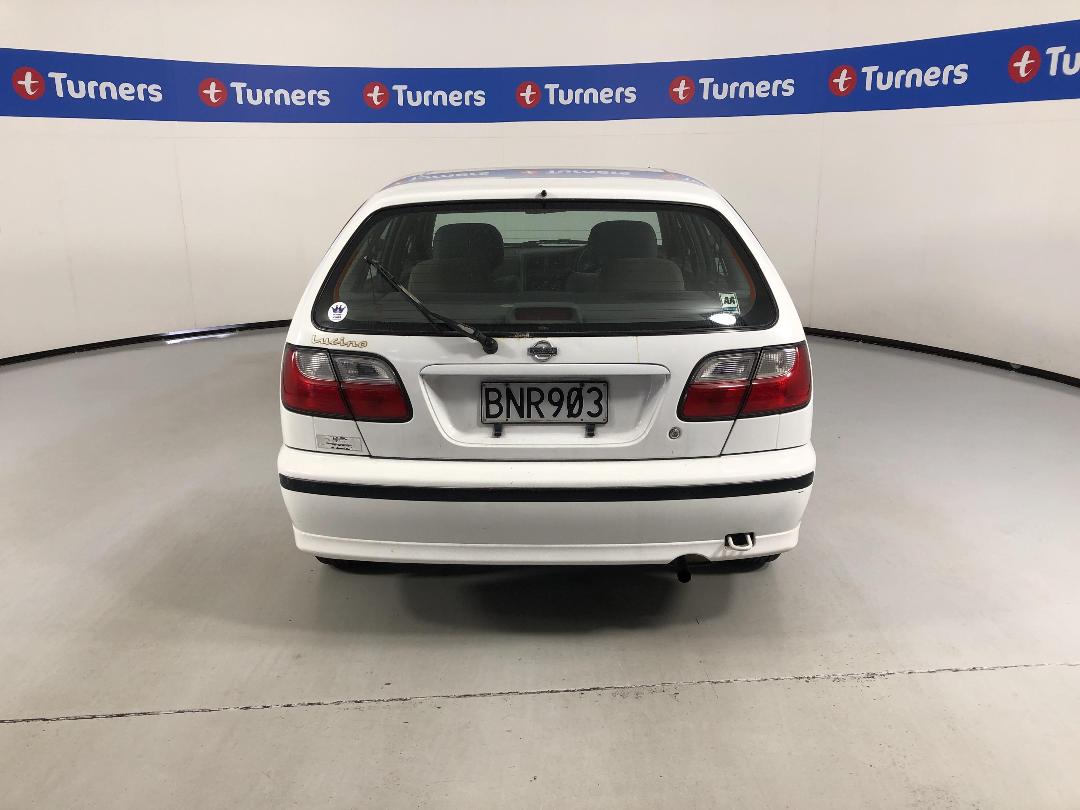 Photo '6' of Nissan Lucino