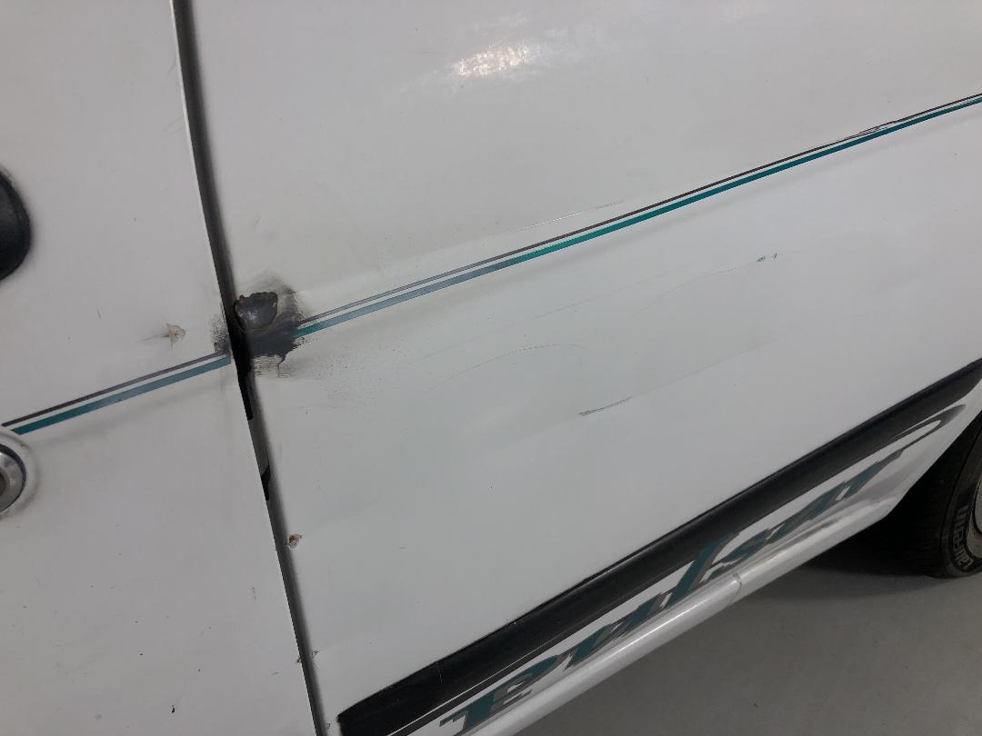 Photo '24' of Nissan Lucino