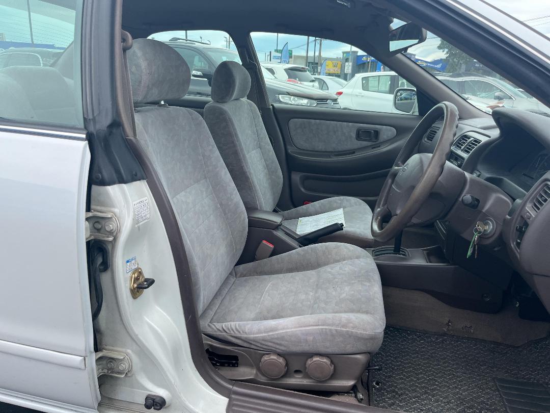 Photo '15' of Nissan Presea Photo '15' of Nissan Presea