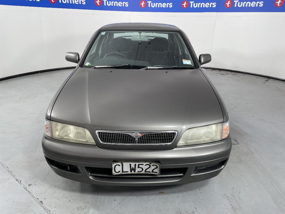 Photo '2' of Nissan Primera