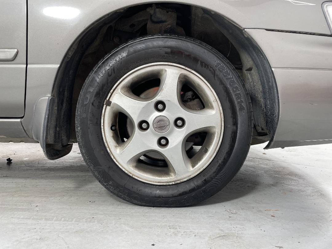 Photo '9' of Nissan Primera