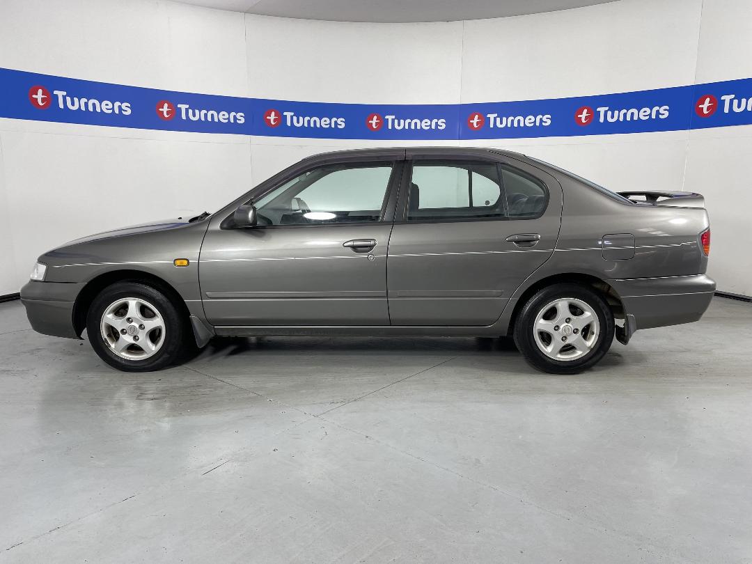 Photo '24' of Nissan Primera