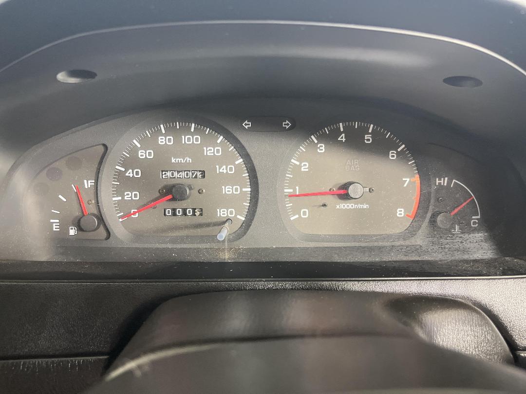 Photo '21' of Nissan Pulsar Photo '21' of Nissan Pulsar