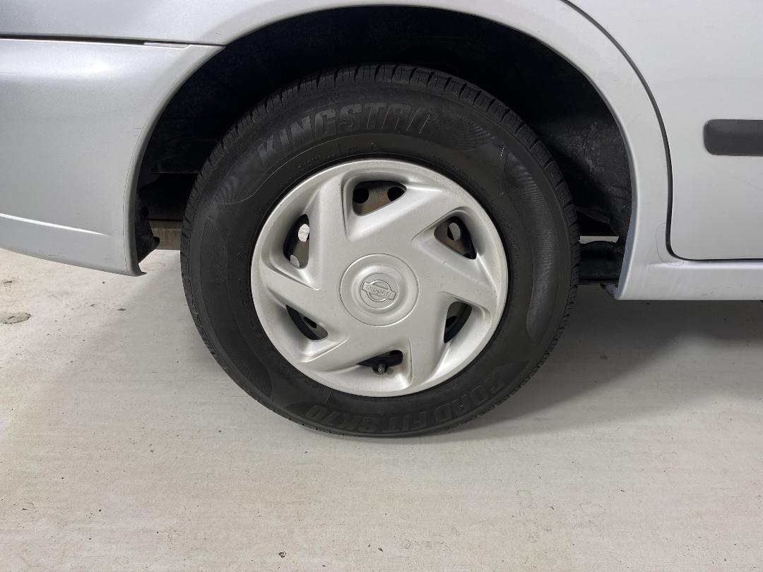 Photo '12' of Nissan Pulsar Photo '12' of Nissan Pulsar