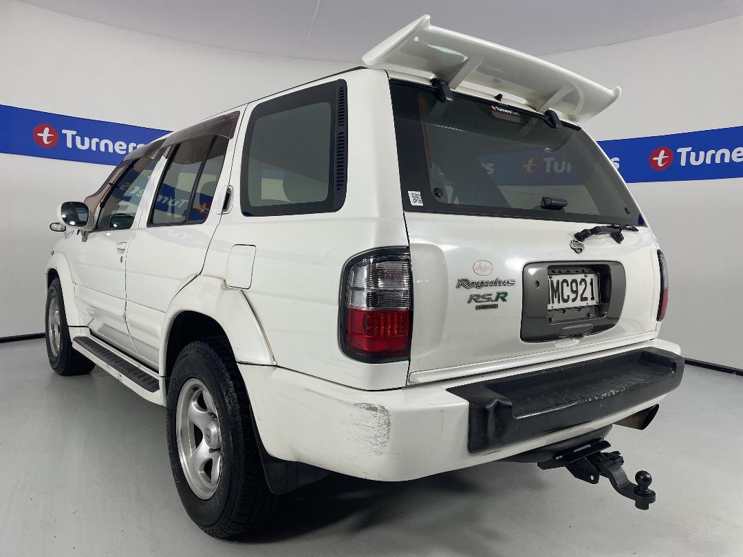 Photo '5' of Nissan Terrano Photo '5' of Nissan Terrano