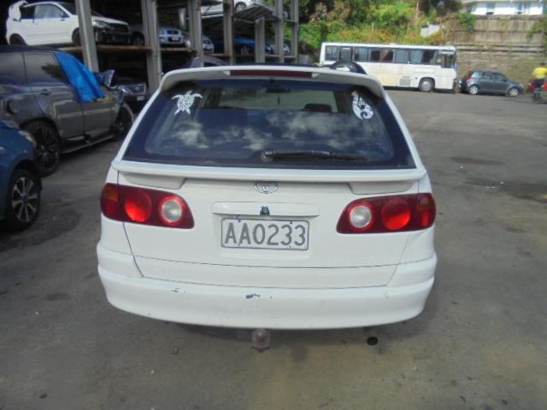 Photo '3' of Toyota Caldina Photo '3' of Toyota Caldina