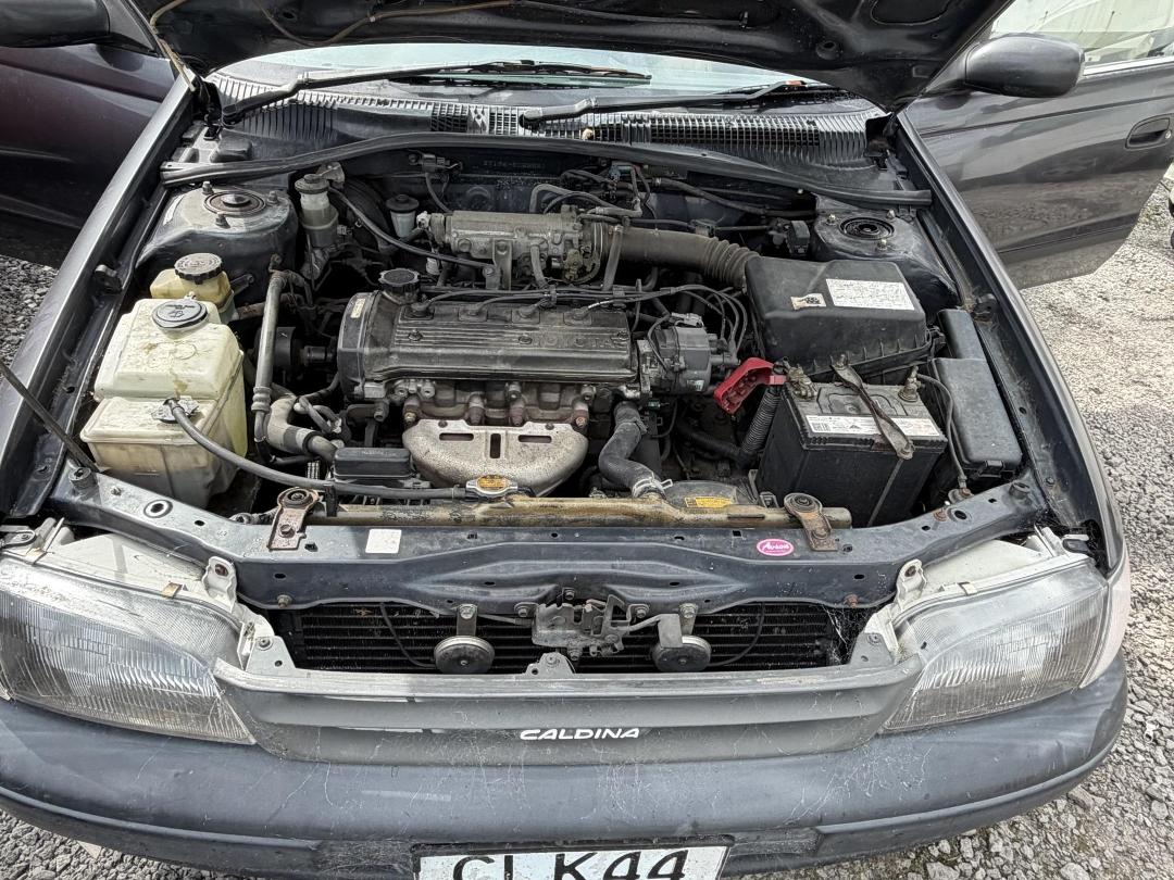 Photo '6' of Toyota Caldina UX Photo '6' of Toyota Caldina UX