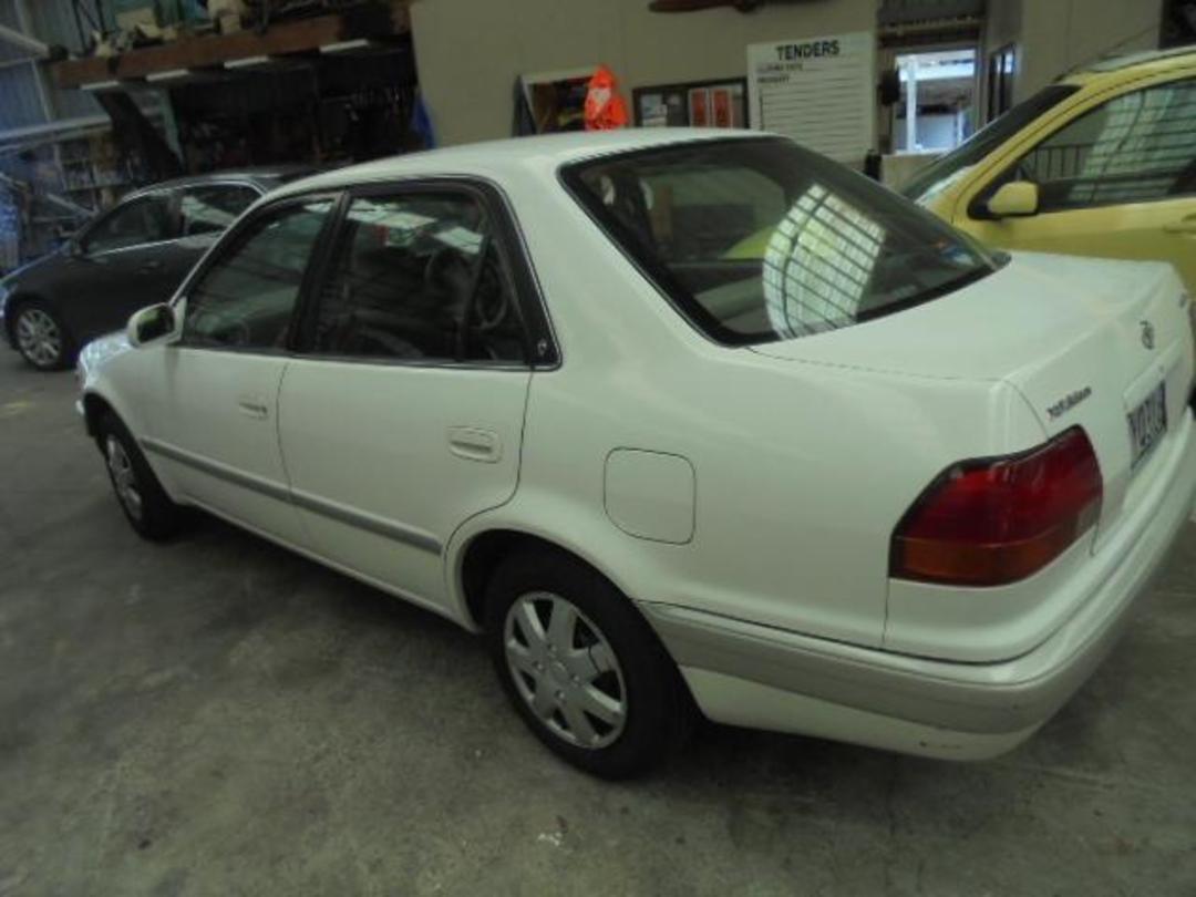 Photo '4' of Toyota Corolla XE Photo '4' of Toyota Corolla XE