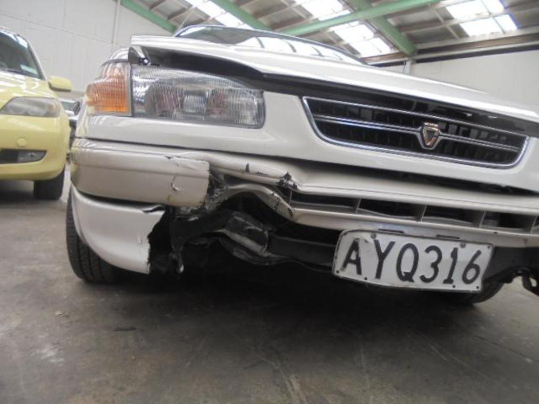 Photo '10' of Toyota Corolla XE Photo '10' of Toyota Corolla XE