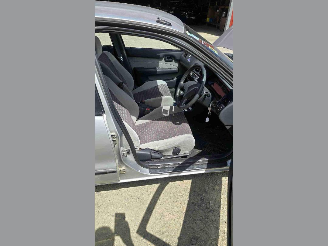 Photo '7' of Toyota Corolla GLX