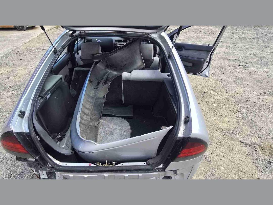 Photo '10' of Toyota Corolla GLX