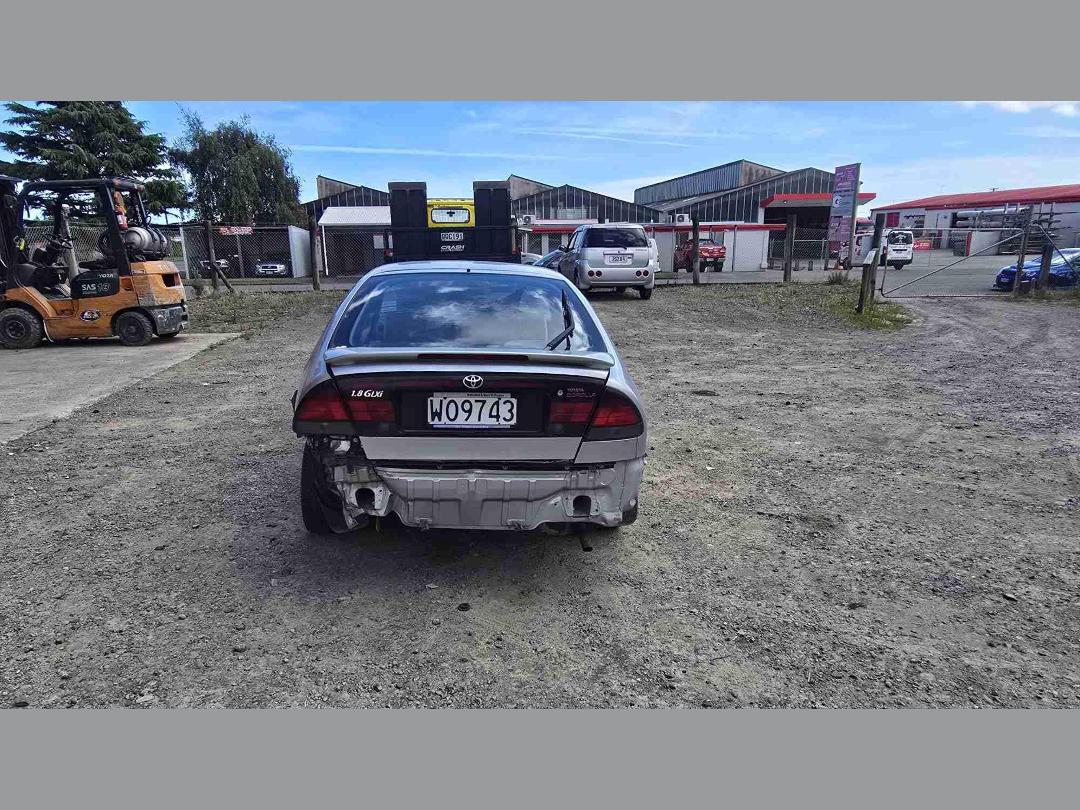 Photo '4' of Toyota Corolla GLX