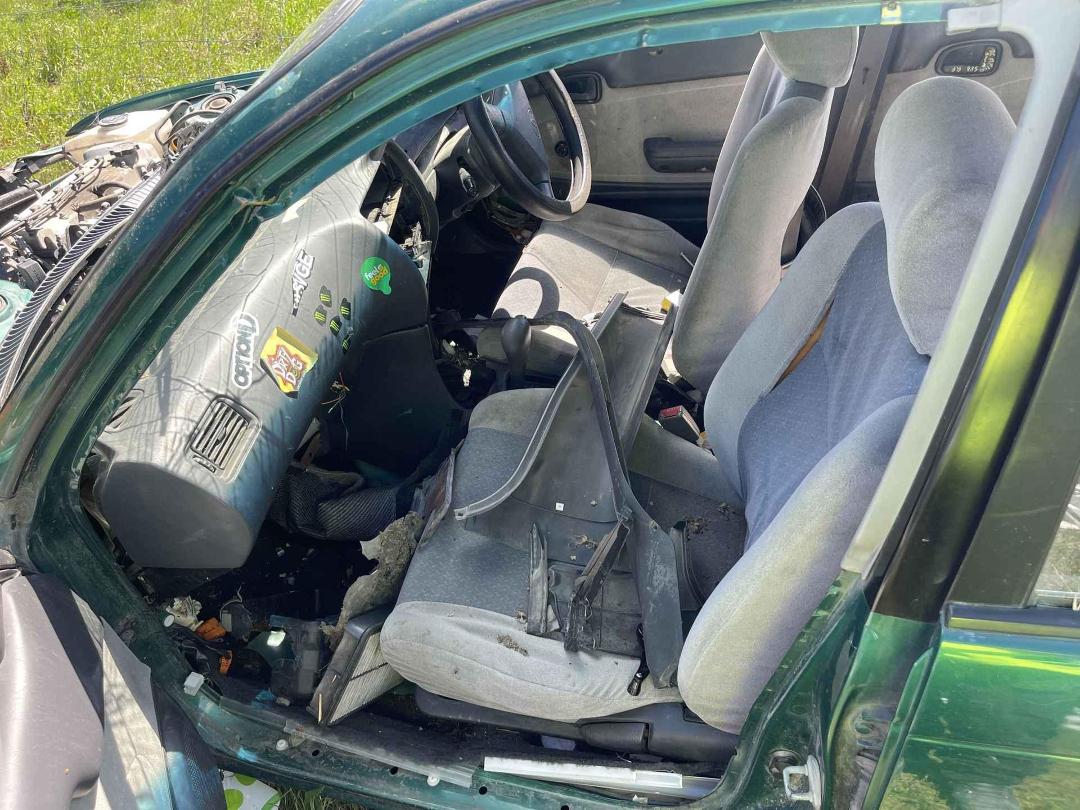 Photo '10' of Toyota Corolla GL